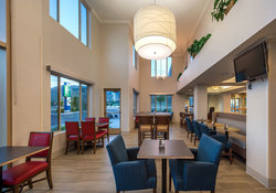  - Holiday Inn Express & Suites Carson City - I-580, Exit 7 & 8