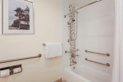  - Courtyard by Marriott Solana Beach - I-5, Exit 36