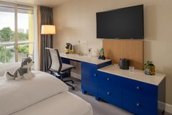  - Staypineapple Hotel Rose Downtown Portland - I-405, Exit 2A