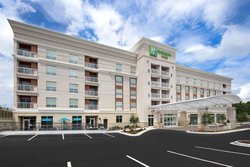  - Holiday Inn & Suites Airport Arden - I-26, Exit 40