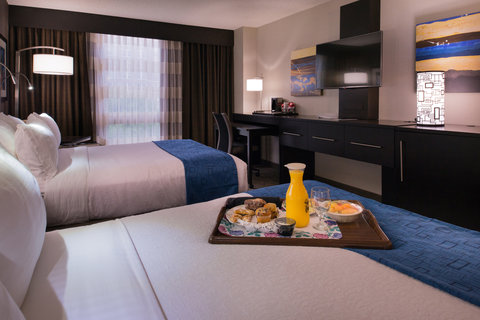 Relax with all the comforts of home in our user-friendly rooms