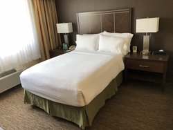  - Holiday Inn Anaheim - I-5, Exit 110