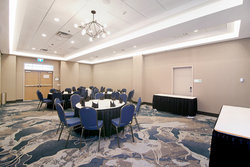  - Holiday Inn & Suites Airport North Calgary