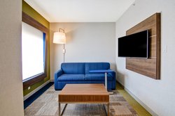  - Holiday Inn Express & Suites Richmond Hill