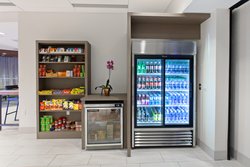  - Holiday Inn Express Los Angeles