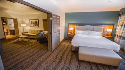  - Holiday Inn Express & Suites Paso Robles