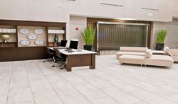  - Holiday Inn Airport Austin