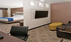  - Holiday Inn Airport Austin