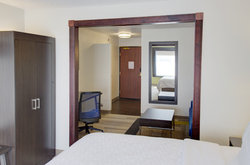  - Holiday Inn Express & Suites Le Mars