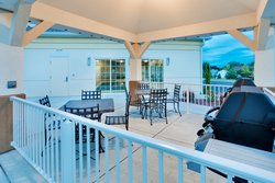  - Candlewood Suites Northeast Harrisburg - I-81, Exit 72