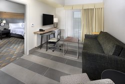  - Holiday Inn & Suites Airport Arden - I-26, Exit 40