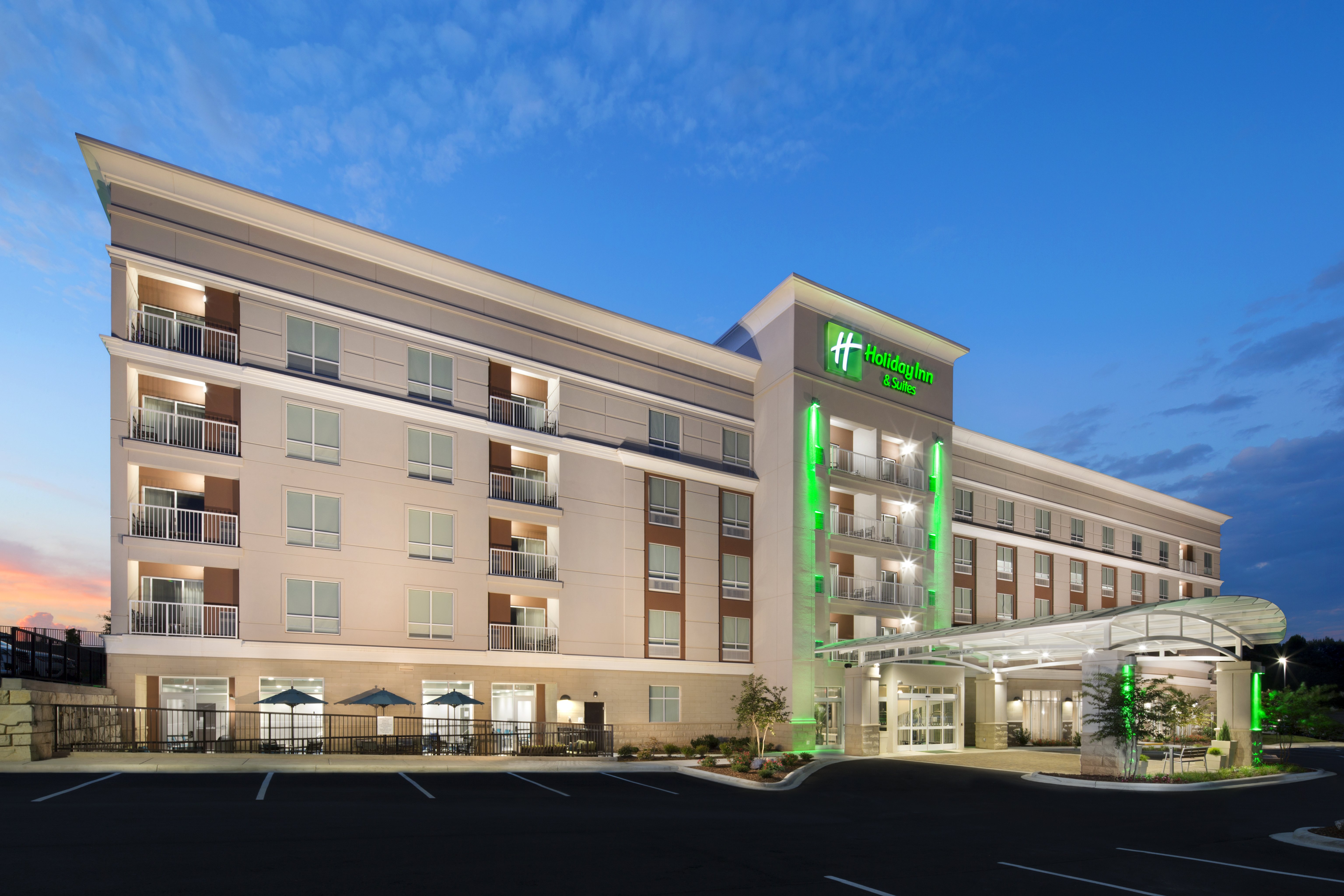 Holiday Inn & Stes Arden-Asheville Arpt