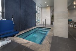  - Holiday Inn & Suites Airport Arden - I-26, Exit 40