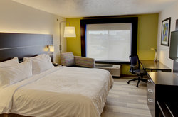  - Holiday Inn Express & Suites Le Mars