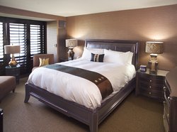  - Airtel Plaza Hotel & Conference Center Van Nuys - I-405, Exit 66