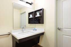  - Candlewood Suites East Columbia - I-70, Exit 128A