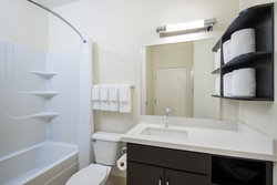  - Candlewood Suites Jefferson City