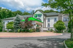  - Holiday Inn Express Mt Arlington - I-80, Exit 30