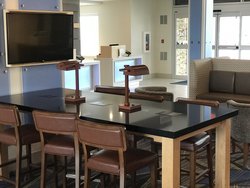  - Holiday Inn Express & Suites Hannibal