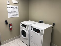  - Holiday Inn Express & Suites Hannibal