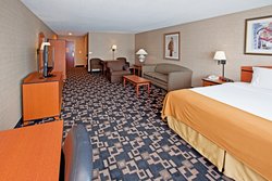  - Holiday Inn Express & Suites Greenwood - I-65, Exit 101