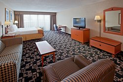  - Holiday Inn Express & Suites Greenwood - I-65, Exit 101