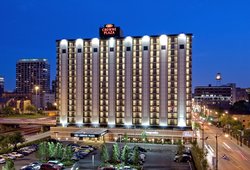  - Crowne Plaza Hotel West Loop Chicago - I-90 & I-94, Exit 51D