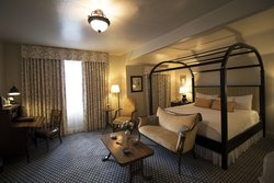  - L'Auberge Hotel Carmel