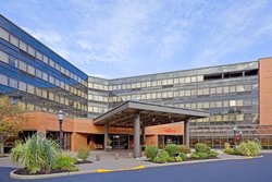  - Crowne Plaza Hotel Edison