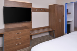  - Holiday Inn Express & Suites 120th and Maple Omaha