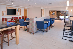  - Holiday Inn Express & Suites 120th and Maple Omaha