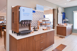  - Holiday Inn Express & Suites 120th and Maple Omaha