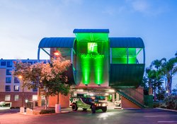  - Holiday Inn Oceanside Marina - I-5, Exit 54C