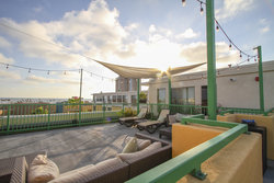  - Holiday Inn Oceanside Marina - I-5, Exit 54C