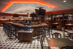  - Holiday Inn Wichita - I-35, Exit 50