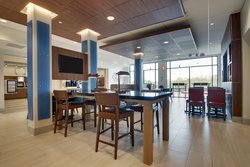  - Holiday Inn Express & Suites North Elizabethtown - I-65, Exit 94