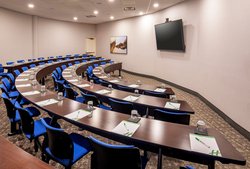  - Holiday Inn Newport News - I-64, Exit 258