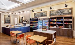  - Holiday Inn Newport News - I-64, Exit 258