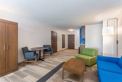  - Holiday Inn Express & Suites Chippewa Falls