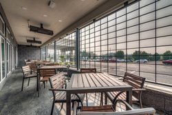  - Holiday Inn Tacoma Mall - I-5, Exits 128 & 129