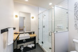  - LARK Hotel Bozeman