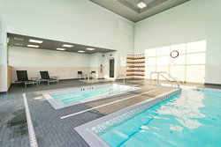  - Holiday Inn & Suites Airport North Calgary