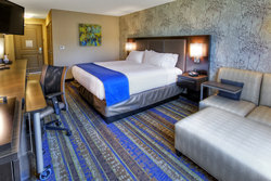  - Holiday Inn & Suites North Tupelo