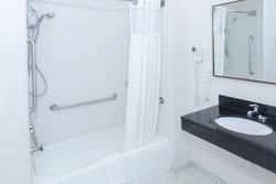  - Fairfield Inn by Marriott Hays - I-70, Exit 159