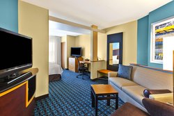  - Fairfield Inn & Suites by Marriott North Lexington - I-64 & I-75, Exit 115