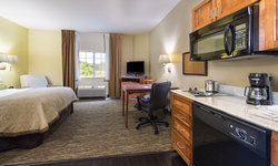  - Candlewood Suites Macon - I-75, Exit 169