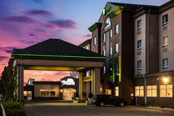  - Holiday Inn & Suites Grande Prairie