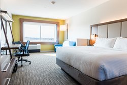  - Holiday Inn Express & Suites East Madison - I-39, I-90 & I-94, Exit 135