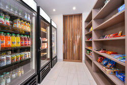  - Holiday Inn Express & Suites East Madison - I-39, I-90 & I-94, Exit 135