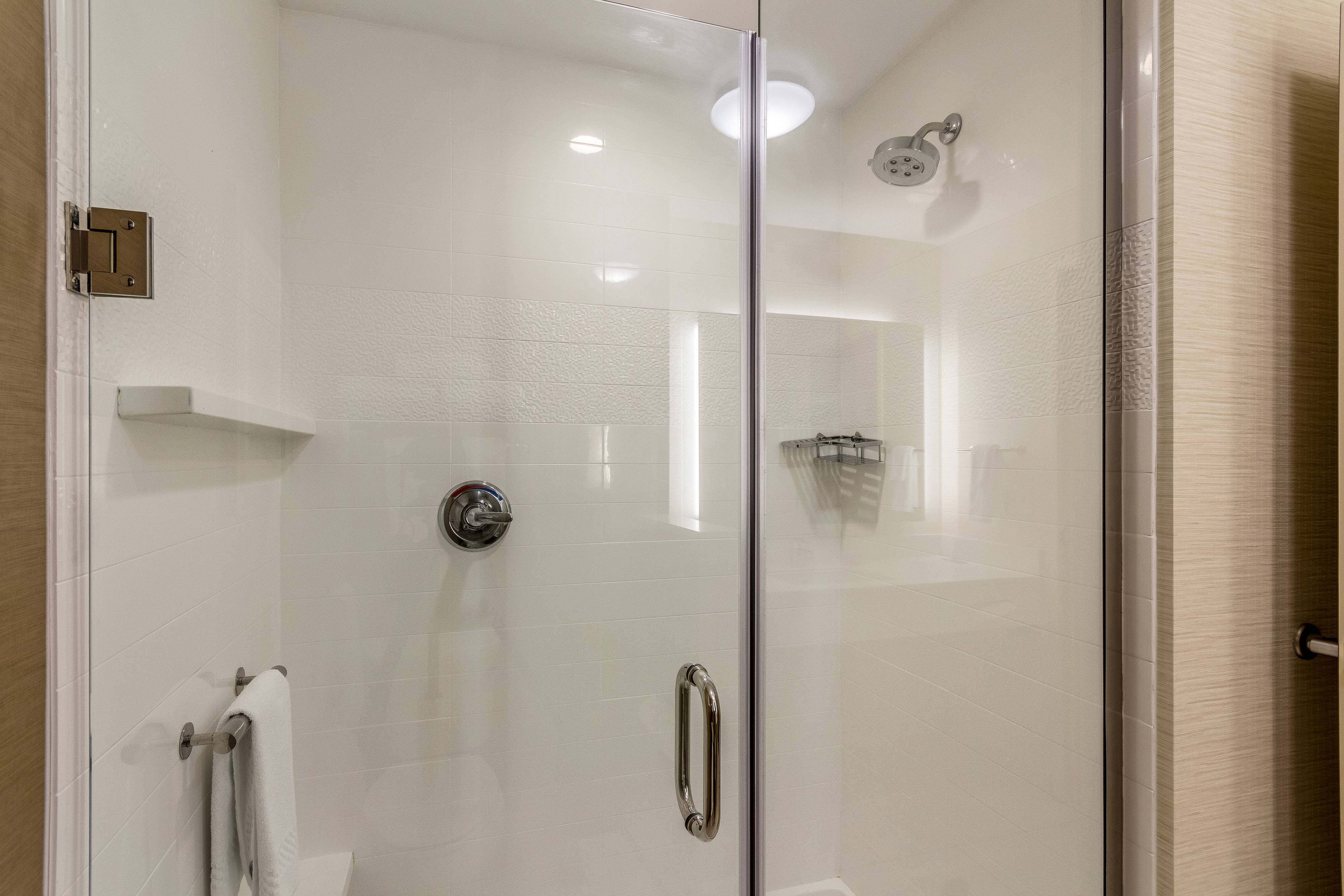 Executive King Suite - Shower